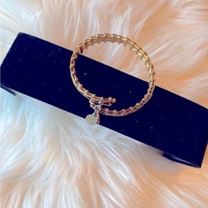 ALEX + ANI• UNIQUE GOLD BRACELET